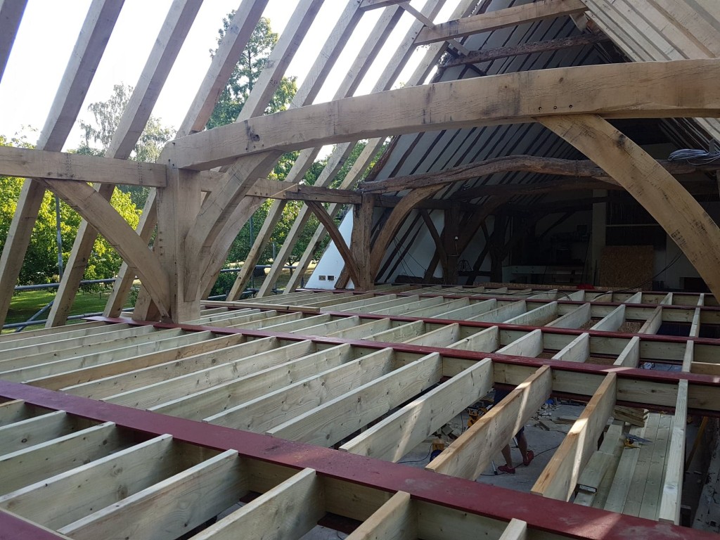 38770600_1750287895057451_1688811785378856960_n